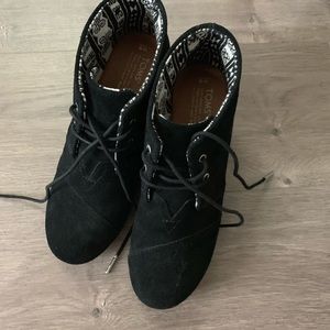Toms booties